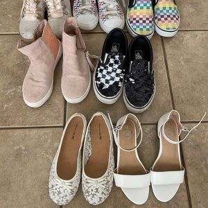 ❌SOLD❌Girl’s Shoes Size 13 Little Girl